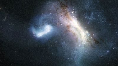 Hubble Space Telescope image of globular clusters in the inner Milky Way, the data behind the discovery of the LKH dwarf galaxy merger 12 billion years ago.