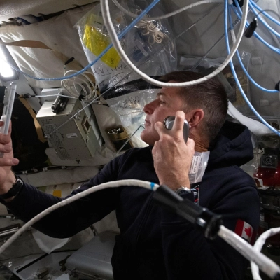 art002e009211 (April 6, 2026) - Artemis II mission specialist and CSA (Canadian Space Agency) astronaut Jeremy Hansen enjoys a shave...