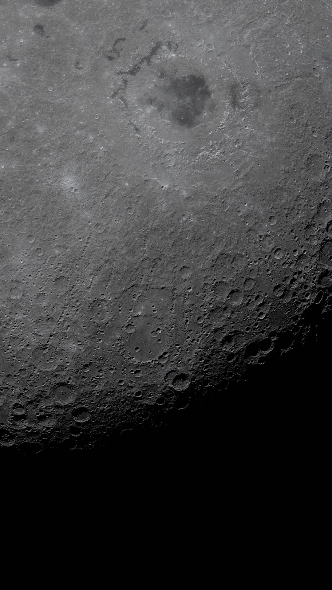 Artemis II Wallpaper : Orientale Basin