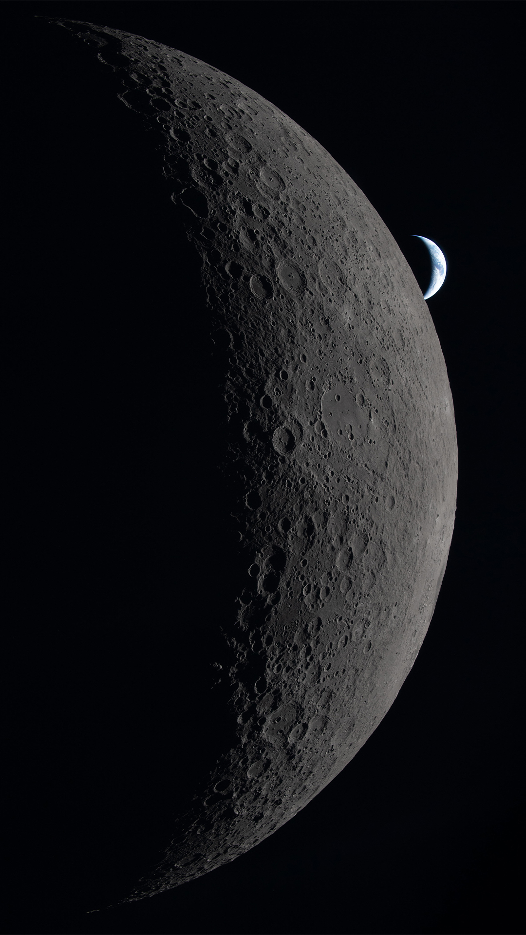 Artemis II Wallpaper : New Moon View