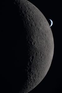 Artemis II Wallpaper : New Moon View